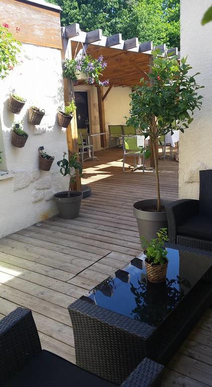 Logis Hotels - Le Pont Bernet - Hotel 2 Etoiles Et Restaurant Le Pian-Médoc المظهر الخارجي الصورة